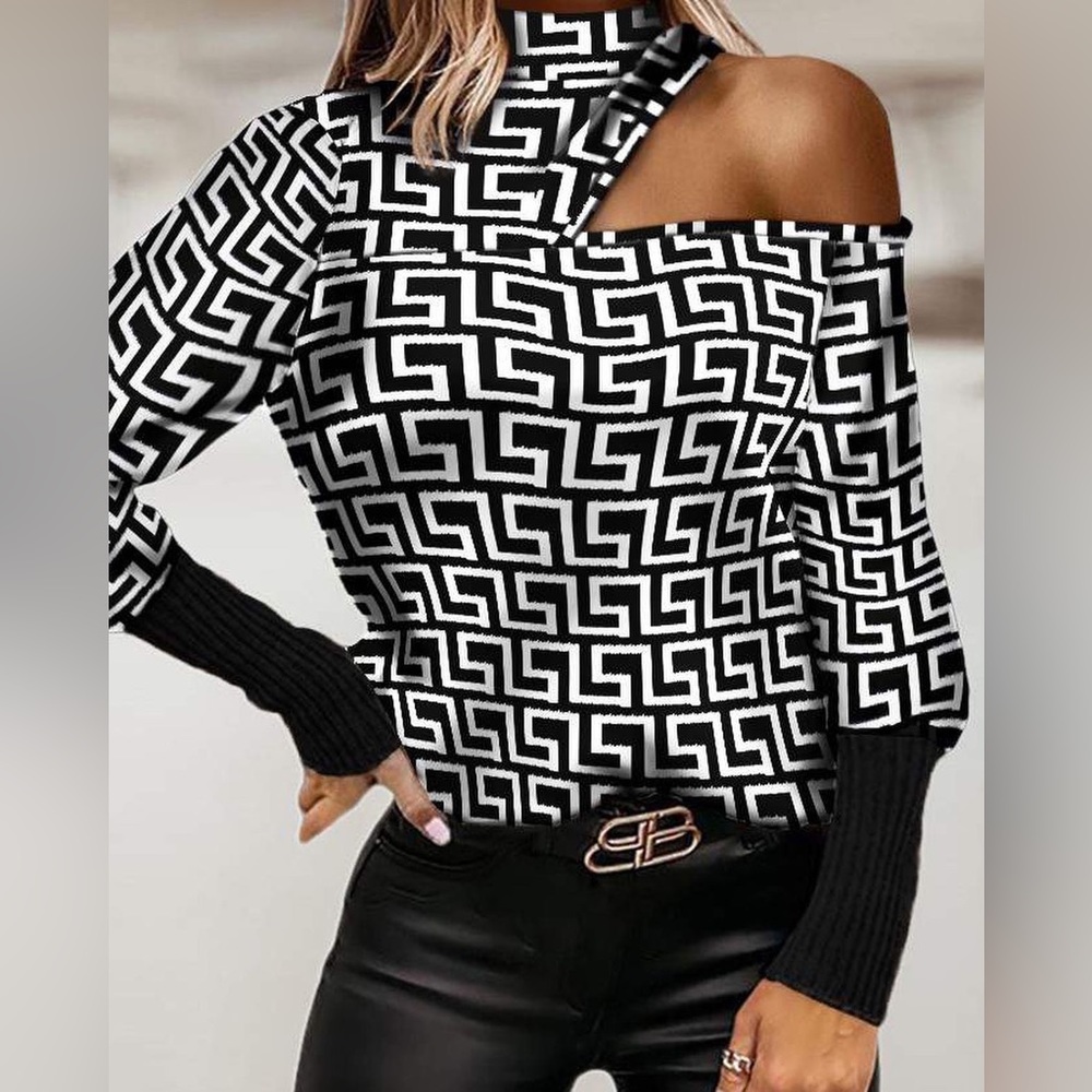 Black & white Abstract Top
